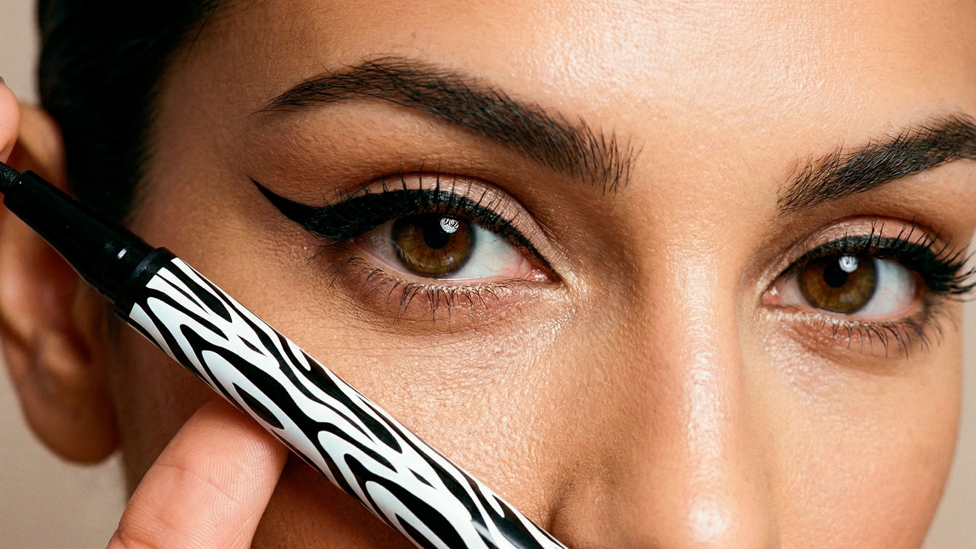 dermacol eyeliner