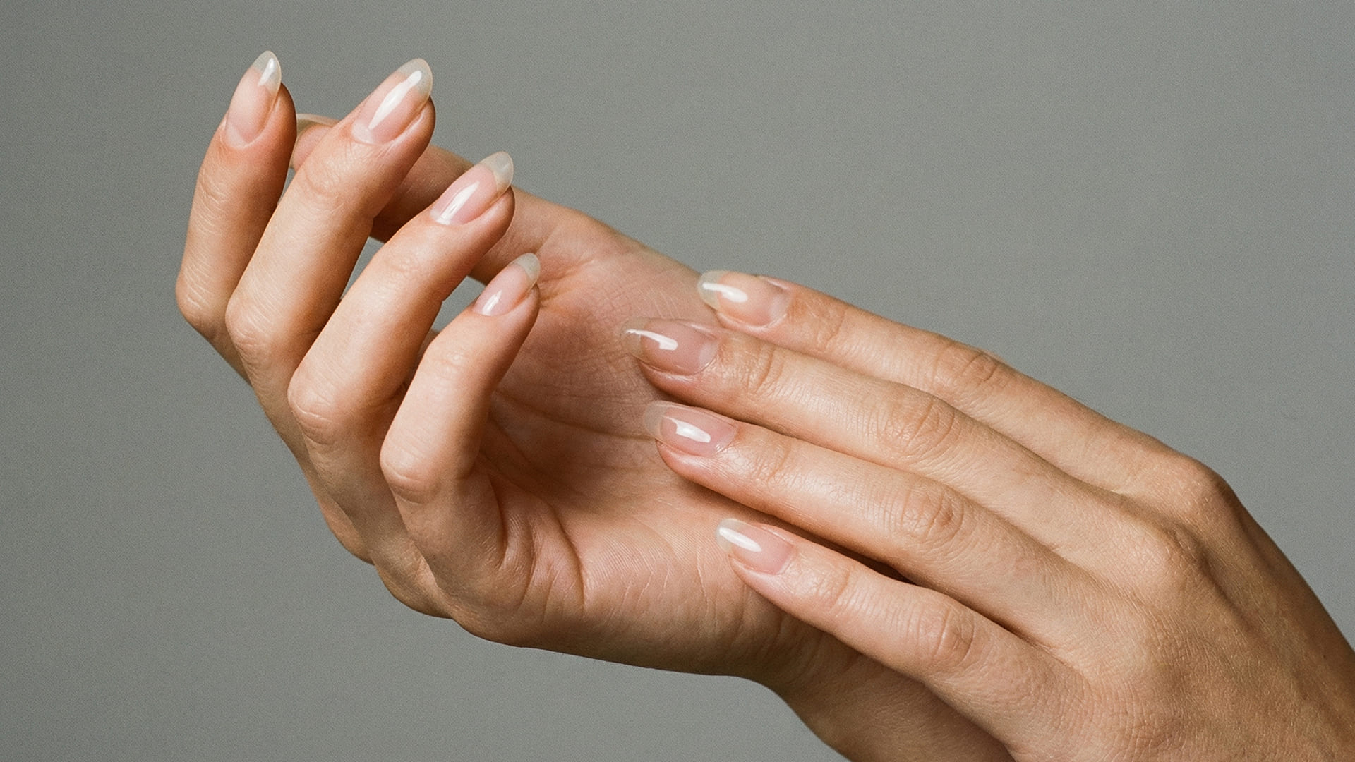 dermacol top coat nail application